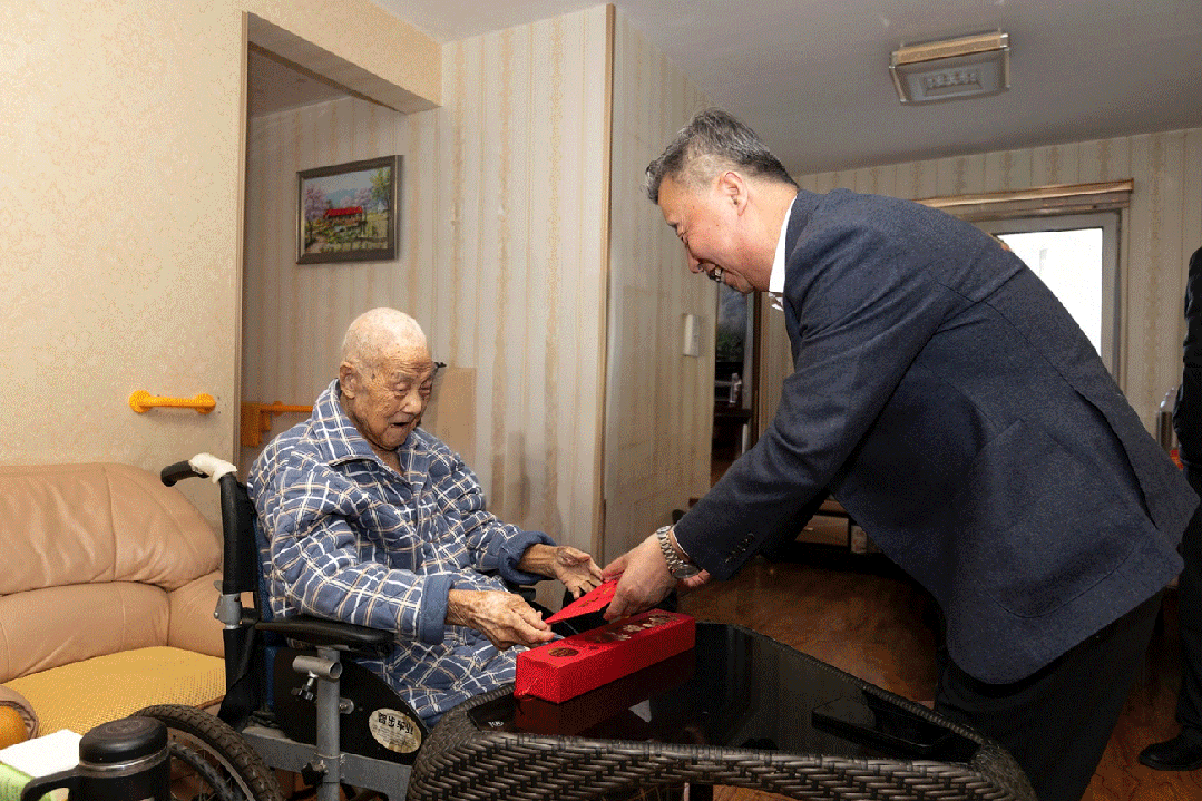 640 (1).gif 640 (1).gif